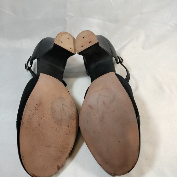 Capezio Flexible Character Shoe -- Black - Picture 8 of 8